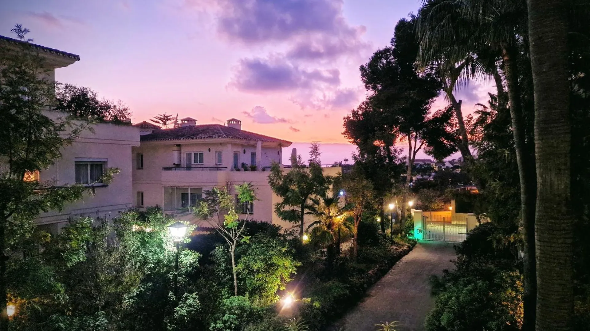 Golf And Beach Marbella Apartment